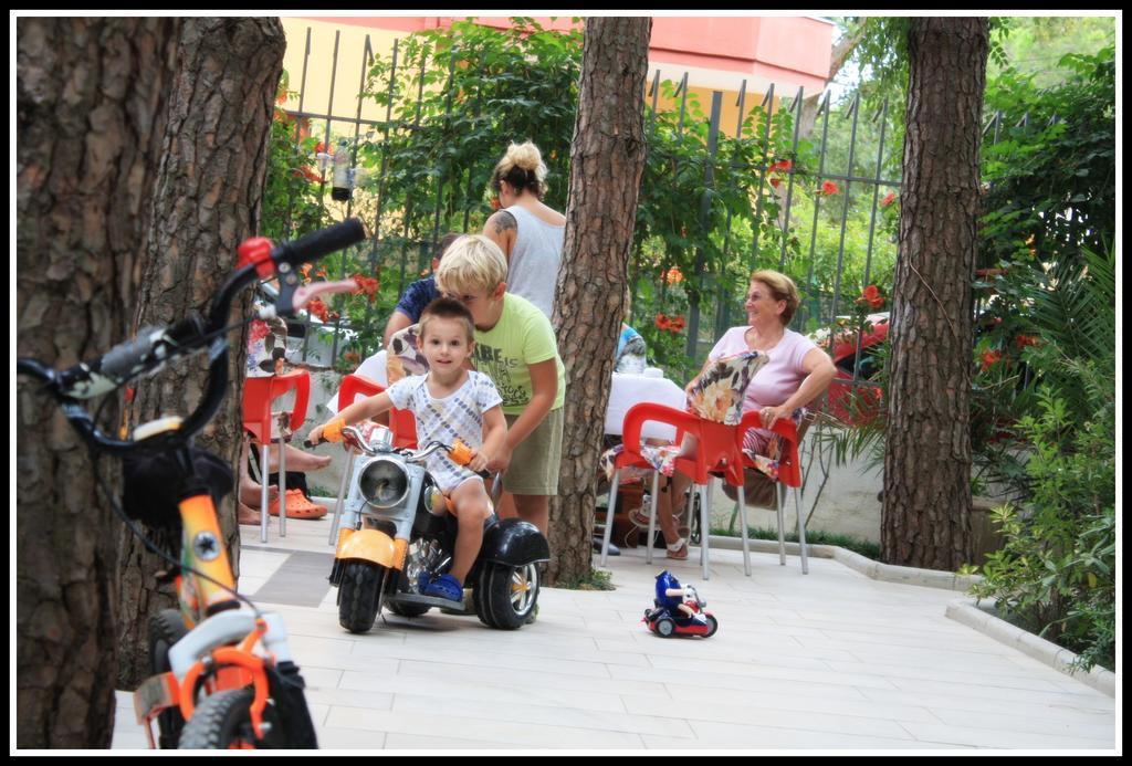 Velipojë Hotel Princi I Vogel מראה חיצוני תמונה